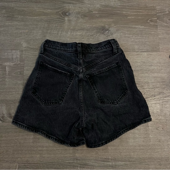 Abercrombie & Fitch black dad shorts - Picture 3 of 3
